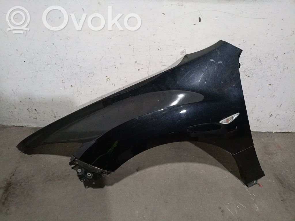 Mazda 6 Sparnas 