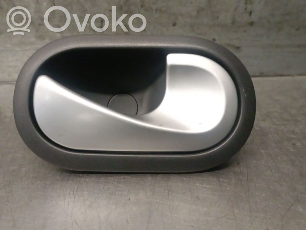 Renault Modus Poignée inférieure de porte avant