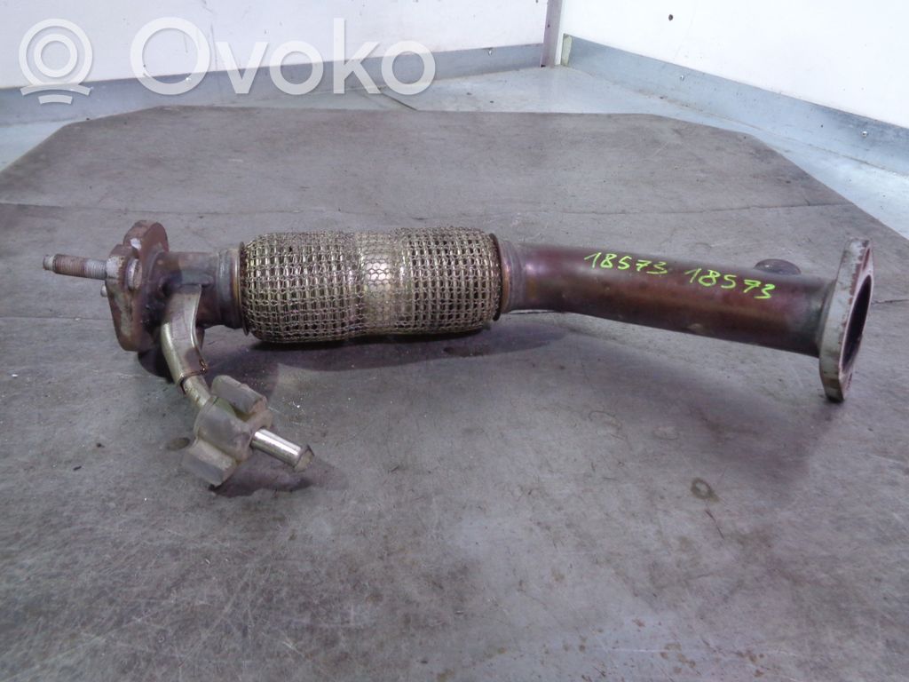 KIA Xceed Izplūdes gāzu caurule 