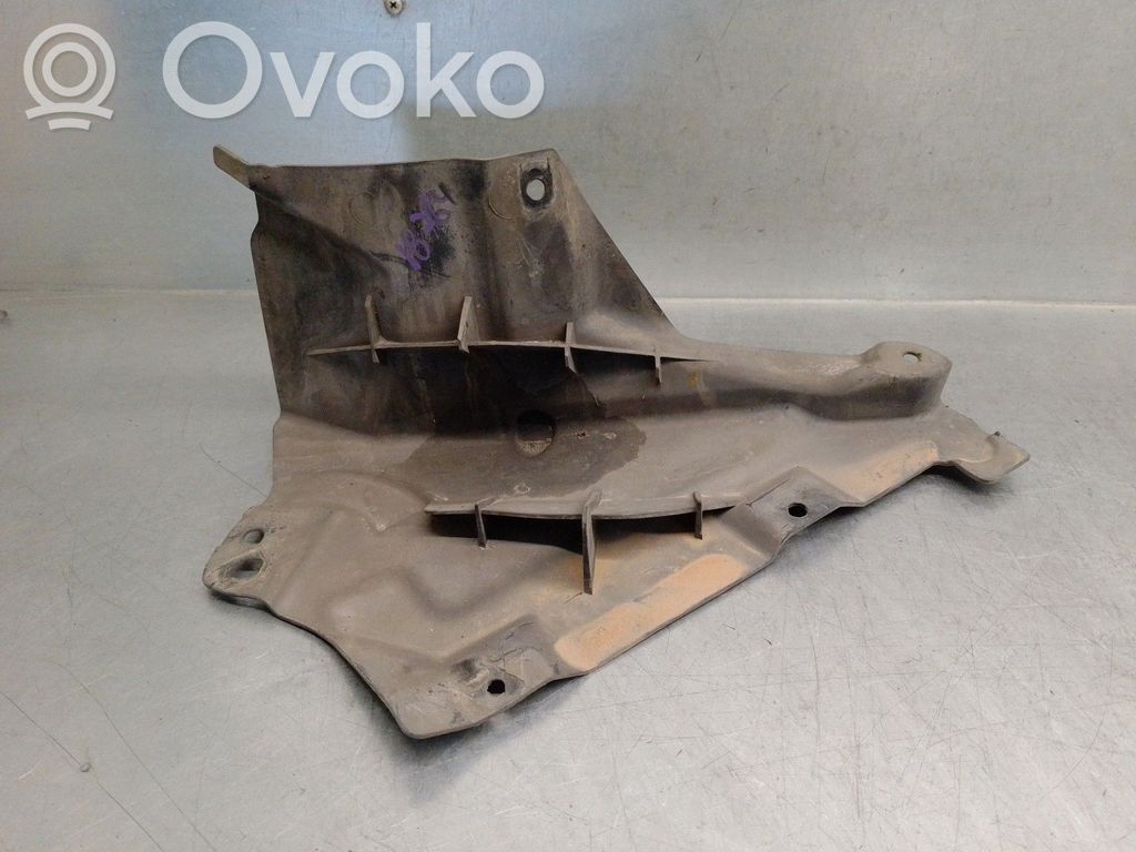 Engine splash shield/under tray   51717159190,CESTA45
