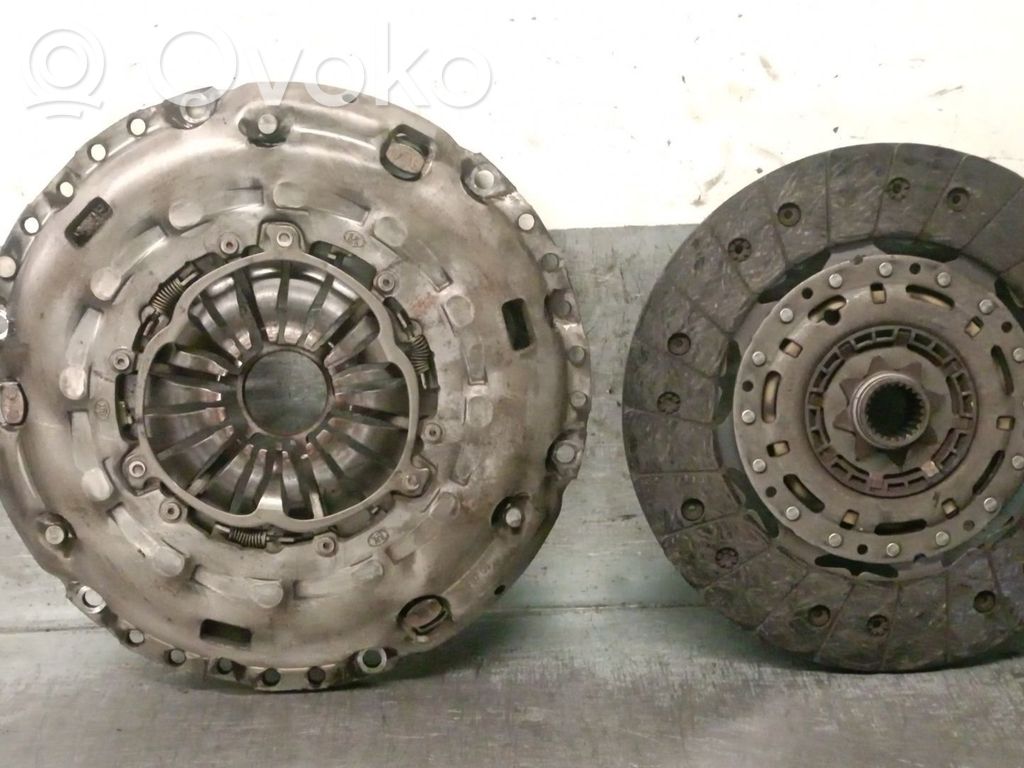 Volvo S40 Sankabos komplektas 