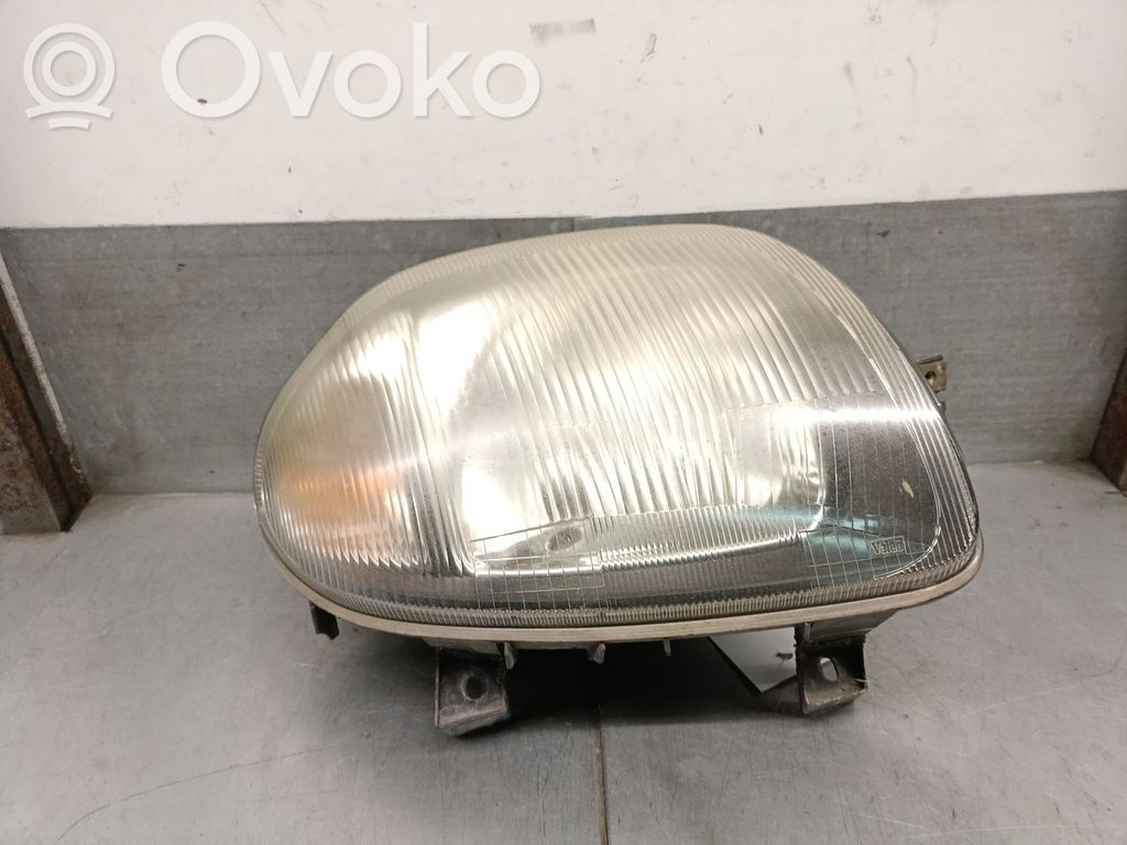 Renault Clio II Headlight/headlamp 