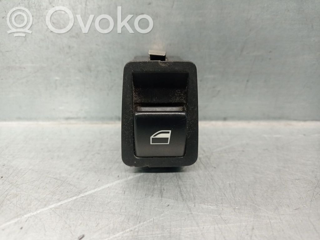 Comutator comandă geamuri electrice   61318368921