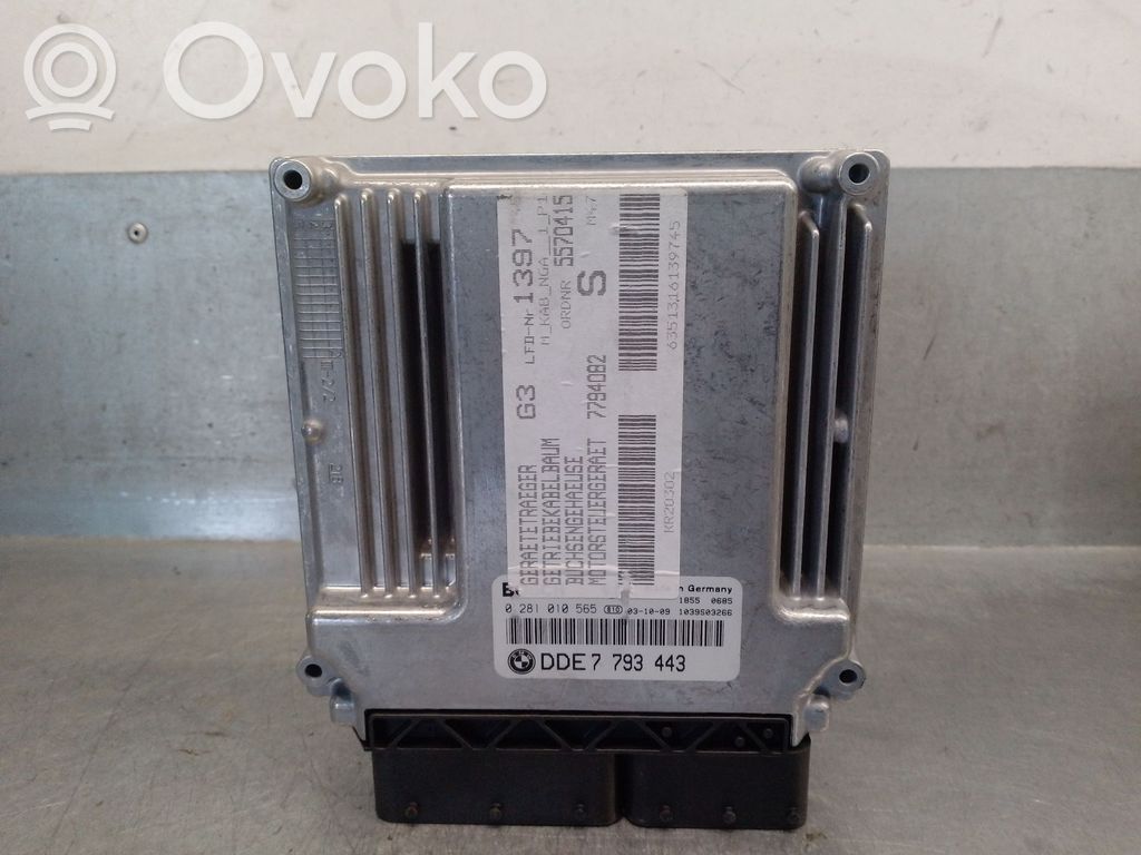 BMW 3 E46 Unitate/modul de control motor 