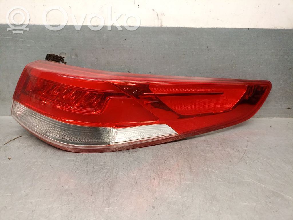 KIA Optima Galinis žibintas kėbule 