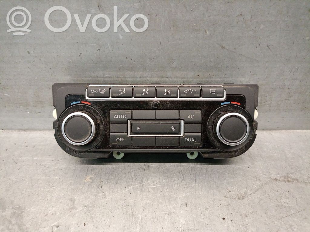 Volkswagen Touran II Panel klimatyzacji 