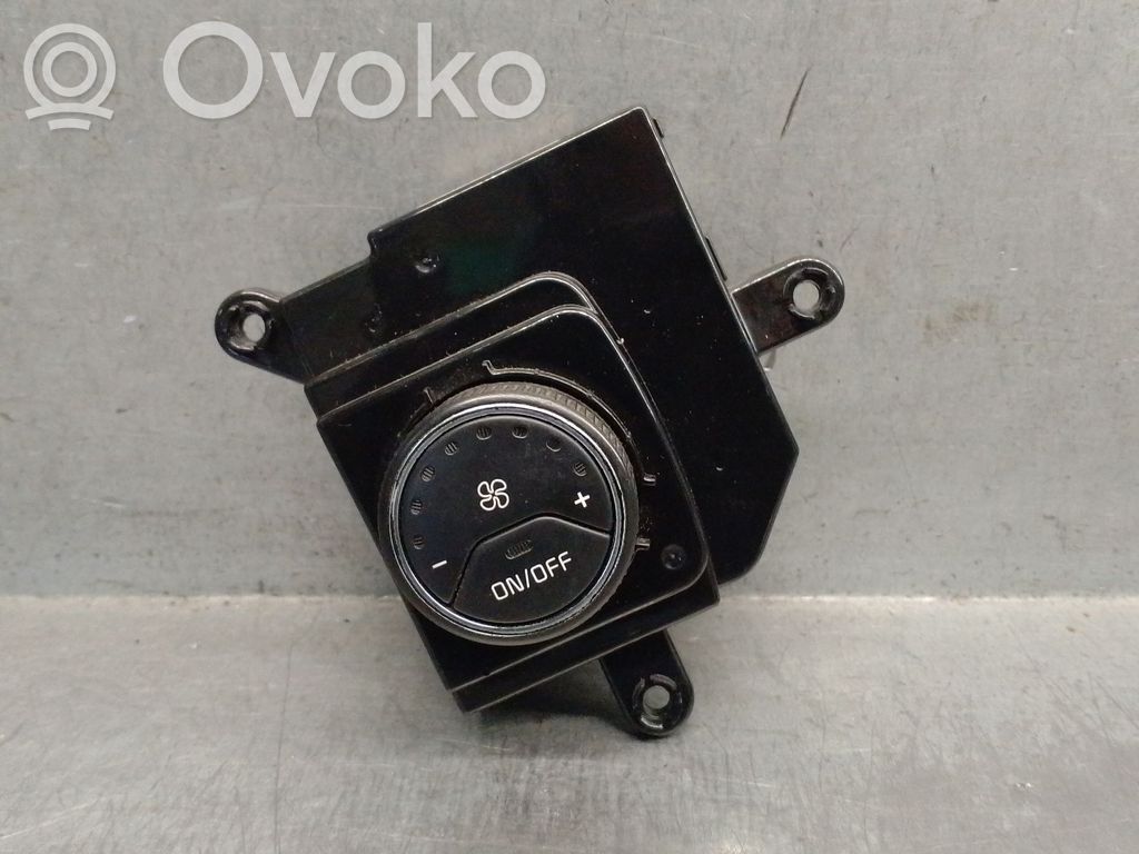 Climate control unit   97983C5000