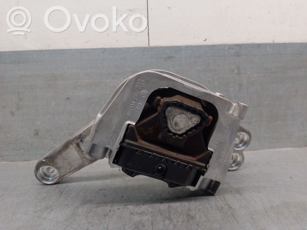 Volkswagen Golf SportWagen Engine mount bracket 