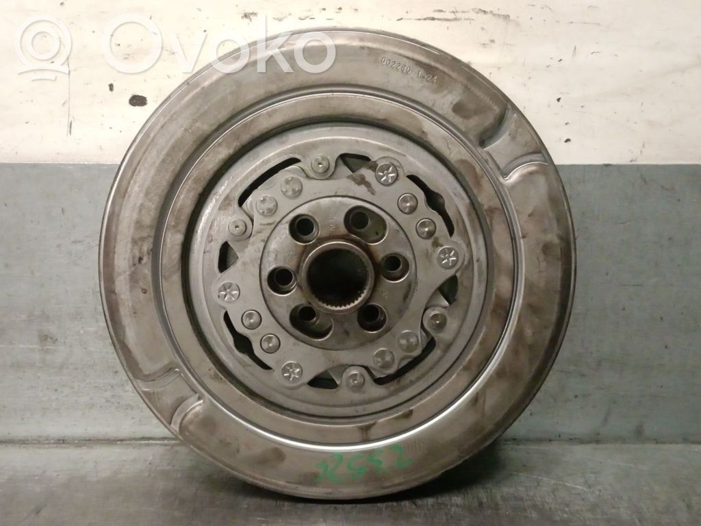 Volkswagen Golf SportWagen Vauhtipyörä 
