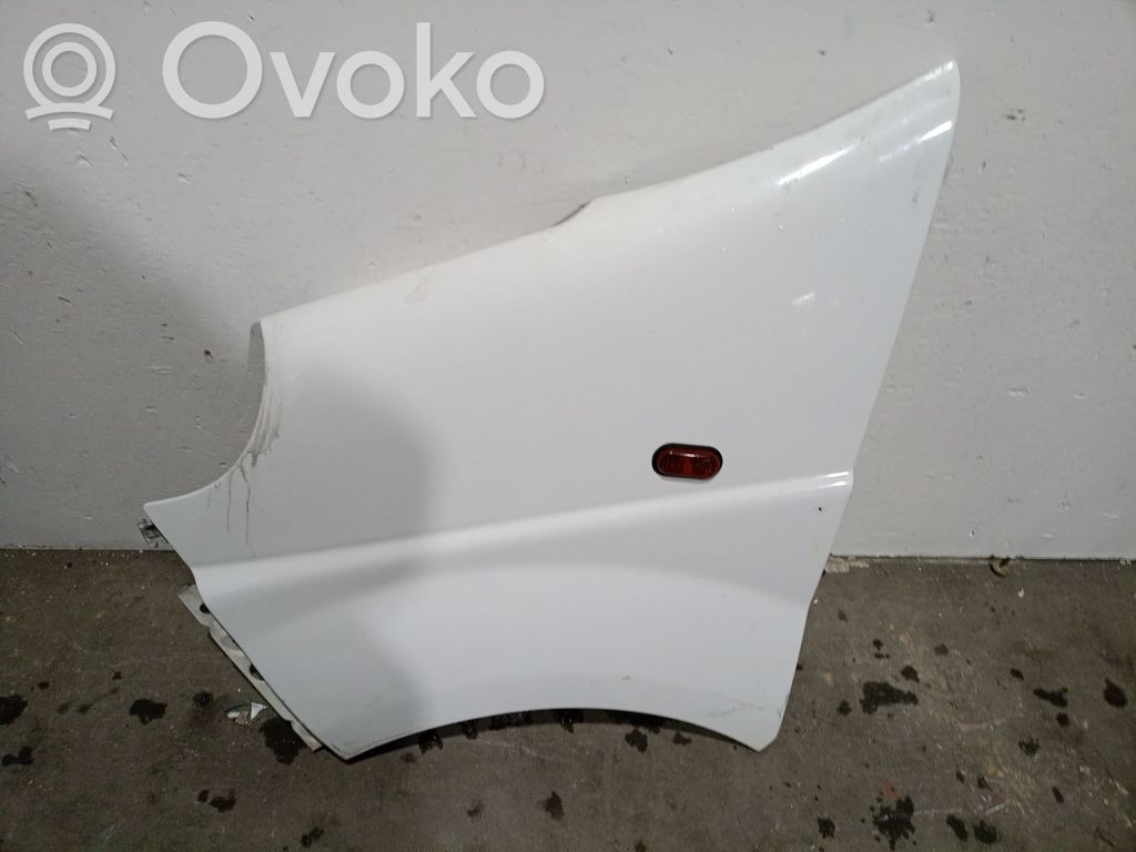 Opel Vivaro Parafango 