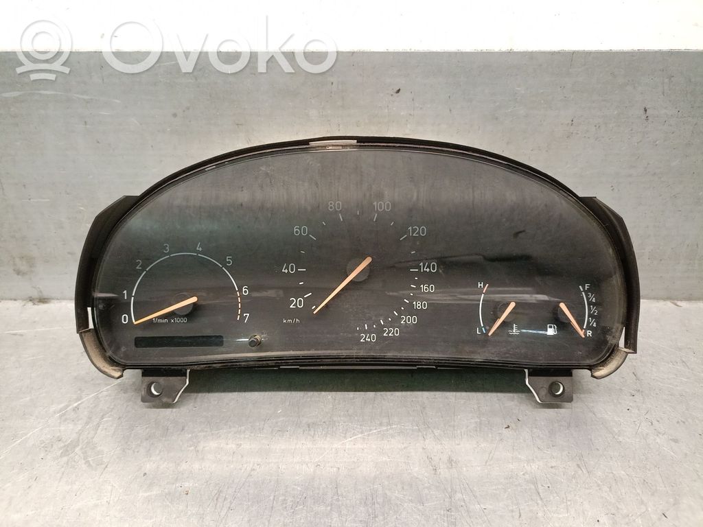 Saab 9-5 Speedometer (instrument cluster) 