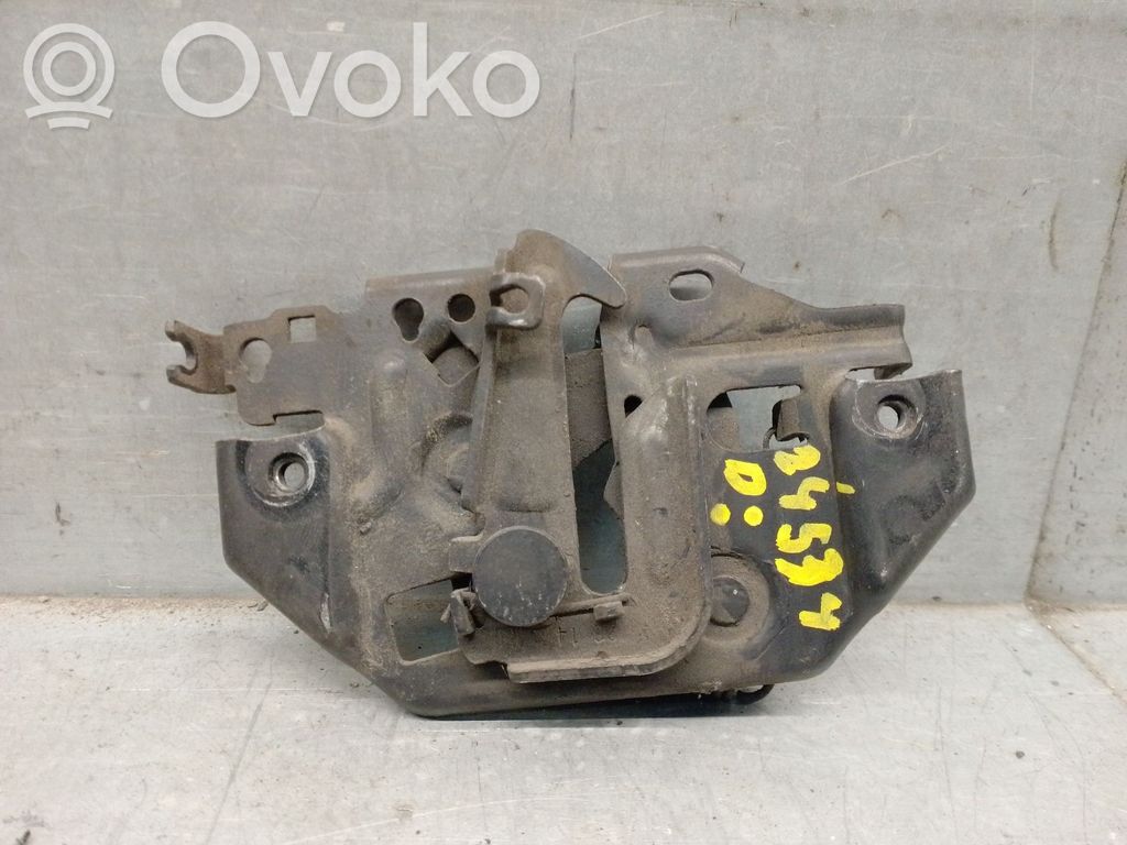 Tie down hook / loop   CN1A16700AB,1802062