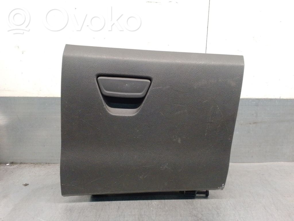 Ford Transit Daiktadėžė 