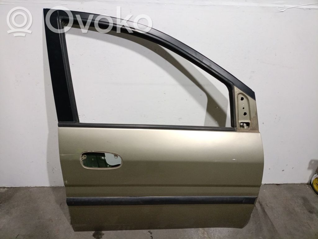 Hyundai Matrix Puerta delantera 