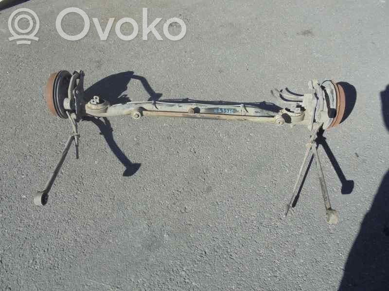 Alfa Romeo 33 Belka osi tylnej z reduktorem 