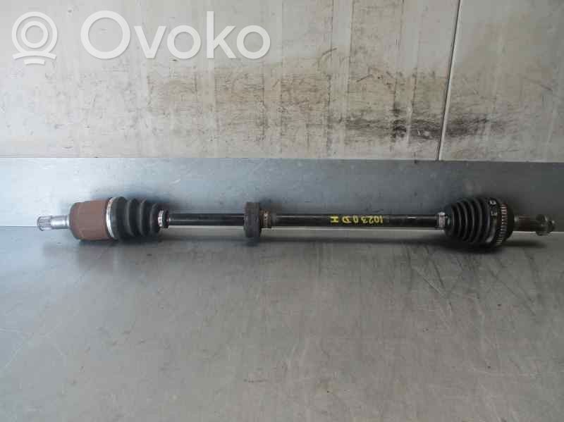 Honda Civic Etuvetoakseli 