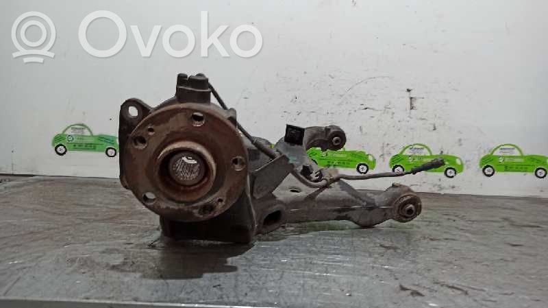 Renault Scenic I Fuso a snodo con mozzo ruota posteriore 