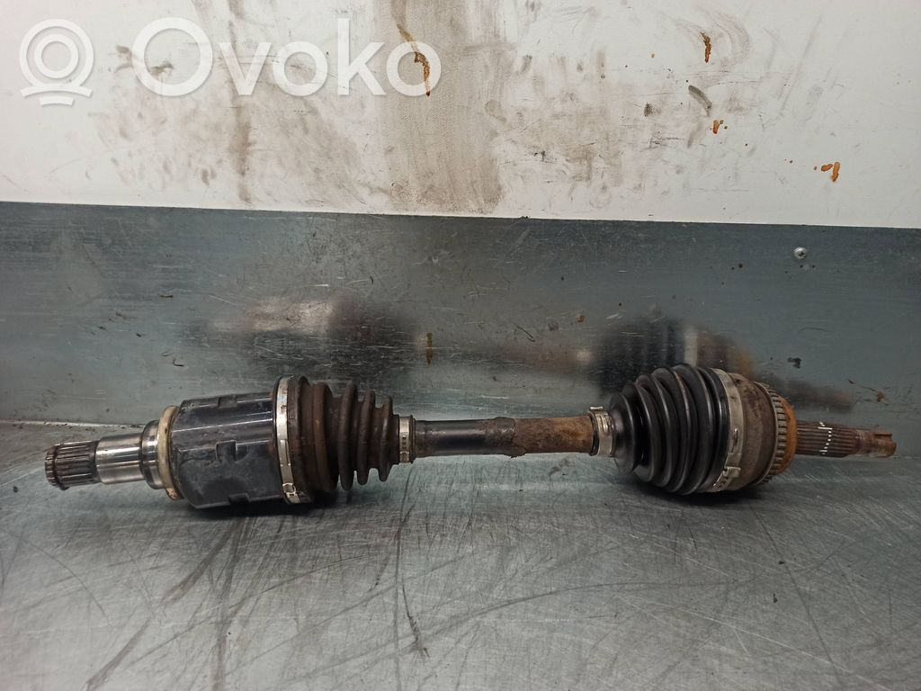 Toyota Corolla Verso E121 Eje de transmisión delantero 