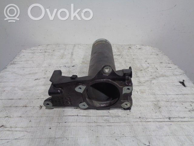 Audi A8 S8 D3 4E Front bumper mounting bracket 