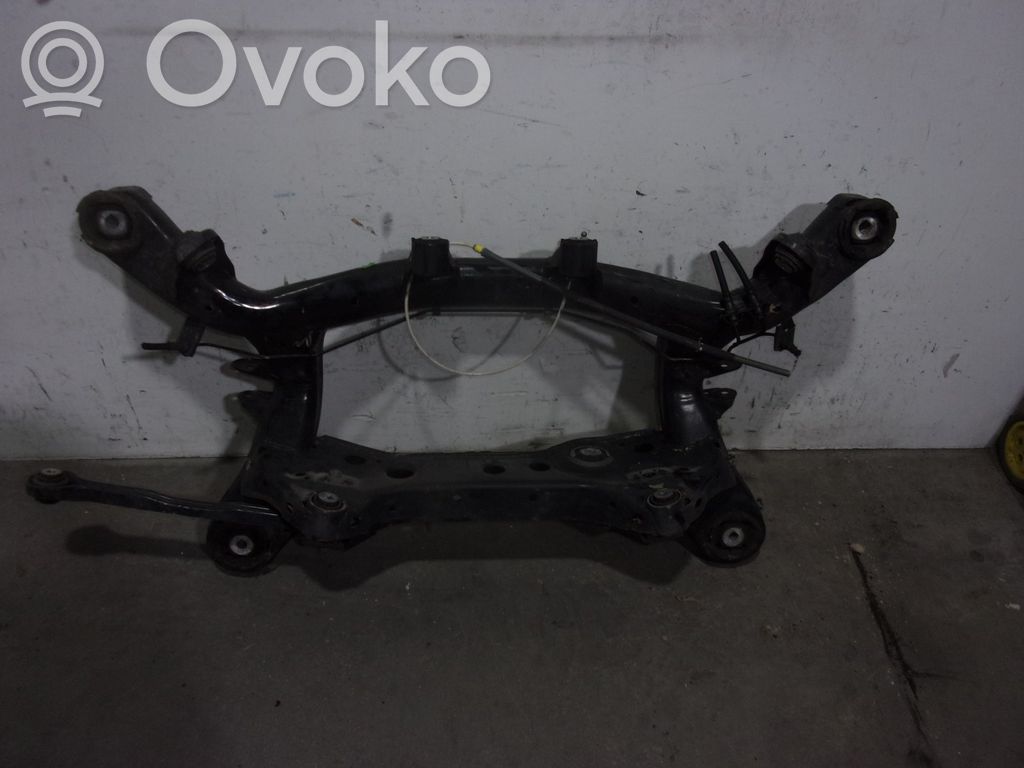 BMW 1 E81 E87 Galinis tiltas su reduktoriumi 