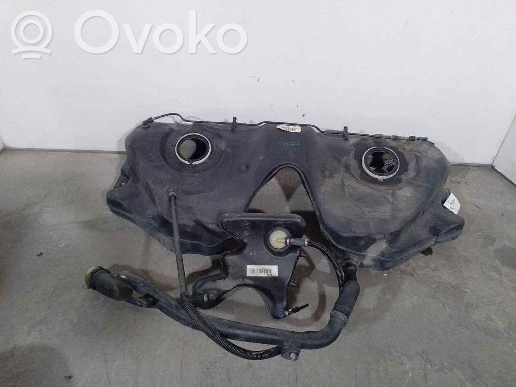 BMW 7 E65 E66 Rezervor combustibil 