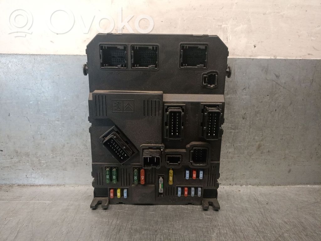 Skrzynka bezpieczników / Komplet   9653667680,9653667680,S118085220SIEMENS