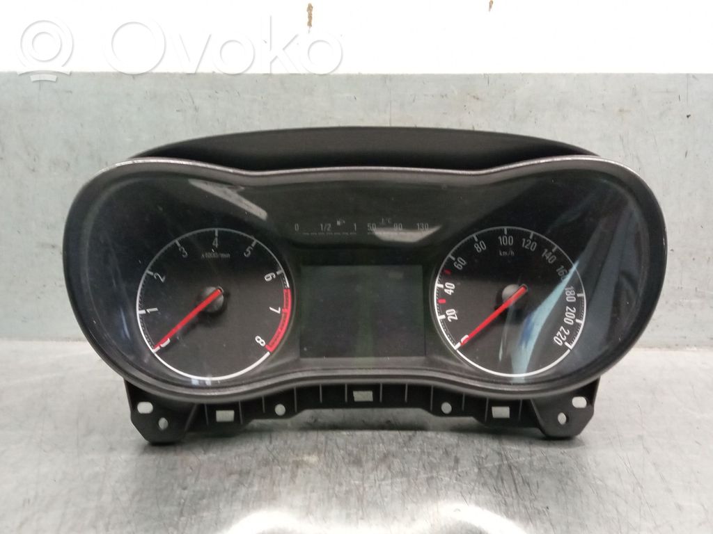 Opel Corsa E Velocímetro (tablero de instrumentos) 