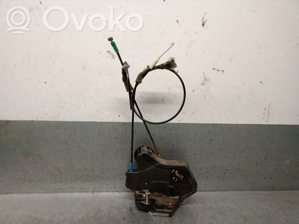 Cerradura de puerta trasera   697300F010,697300F010
