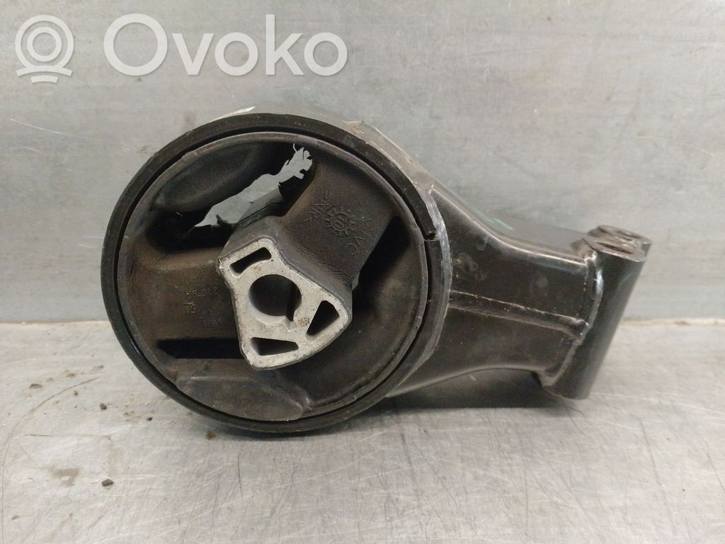Engine mount bracket   13248630,684224,V06360