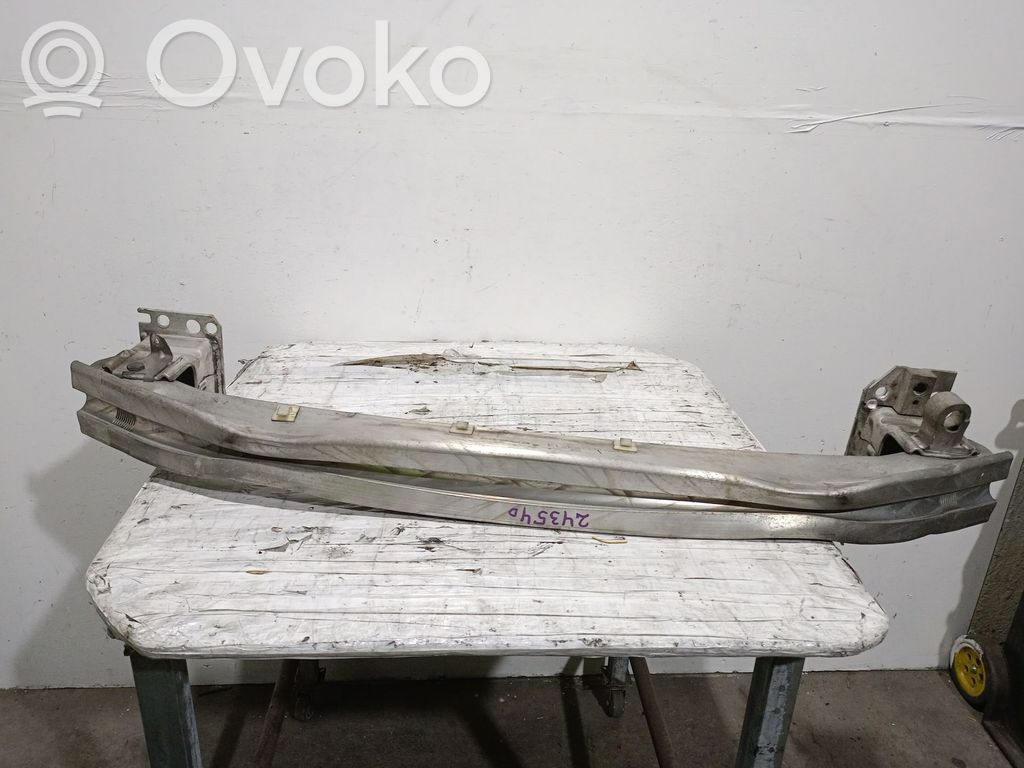 Audi A8 S8 D3 4E Priekšpusē bampera turētājs 