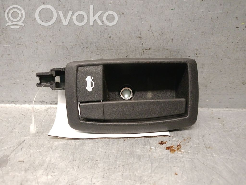 Citroen Jumper Tie down hook / loop 