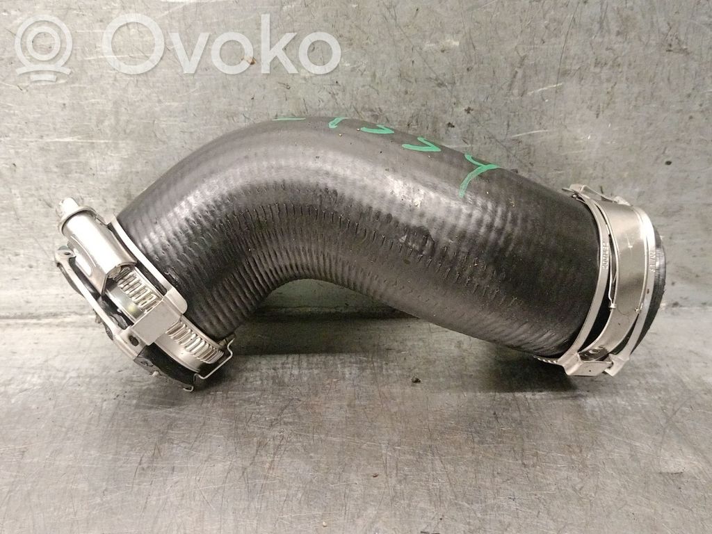 Ilmastointilaitteen putki (A/C)   4E0145944,4E0145944