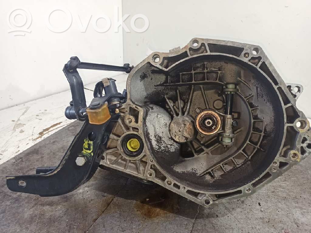 Opel Corsa B Boîte de vitesses manuelle à 5 vitesses 