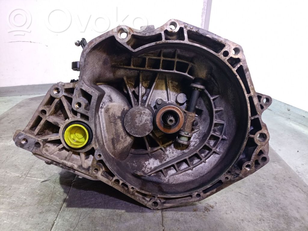 Manualna 5-biegowa skrzynia biegów   F13W355,700695,B26092F13W355