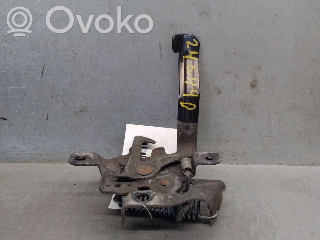 Toyota Corolla E140 E150 Zaczep bagażnika 