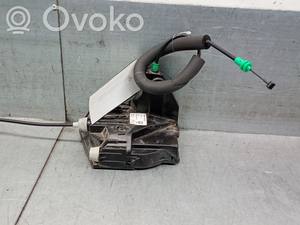 Jaguar F-Pace Rear door lock 