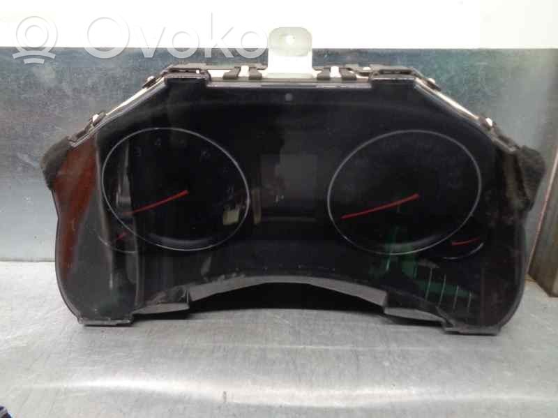 Infiniti FX Tachimetro (quadro strumenti) 