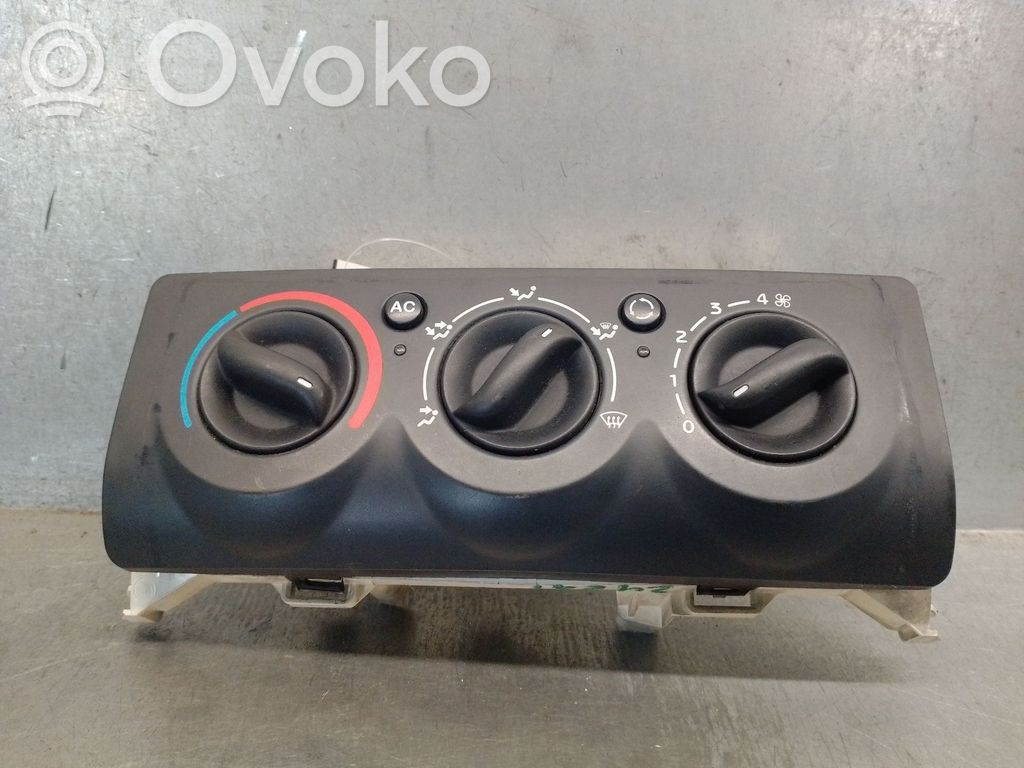 Renault Clio II Air conditioner control unit module 