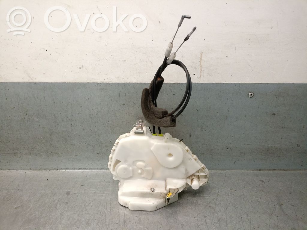 Honda CR-V Etuoven lukko 