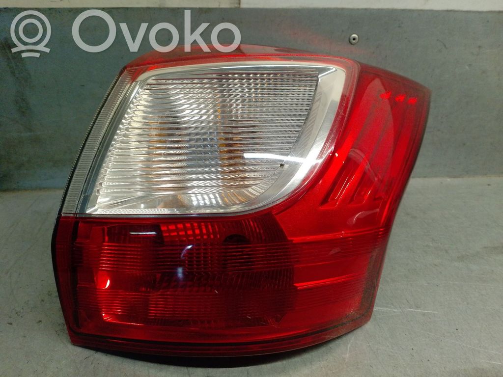 Ford C-MAX II Rear/tail lights 