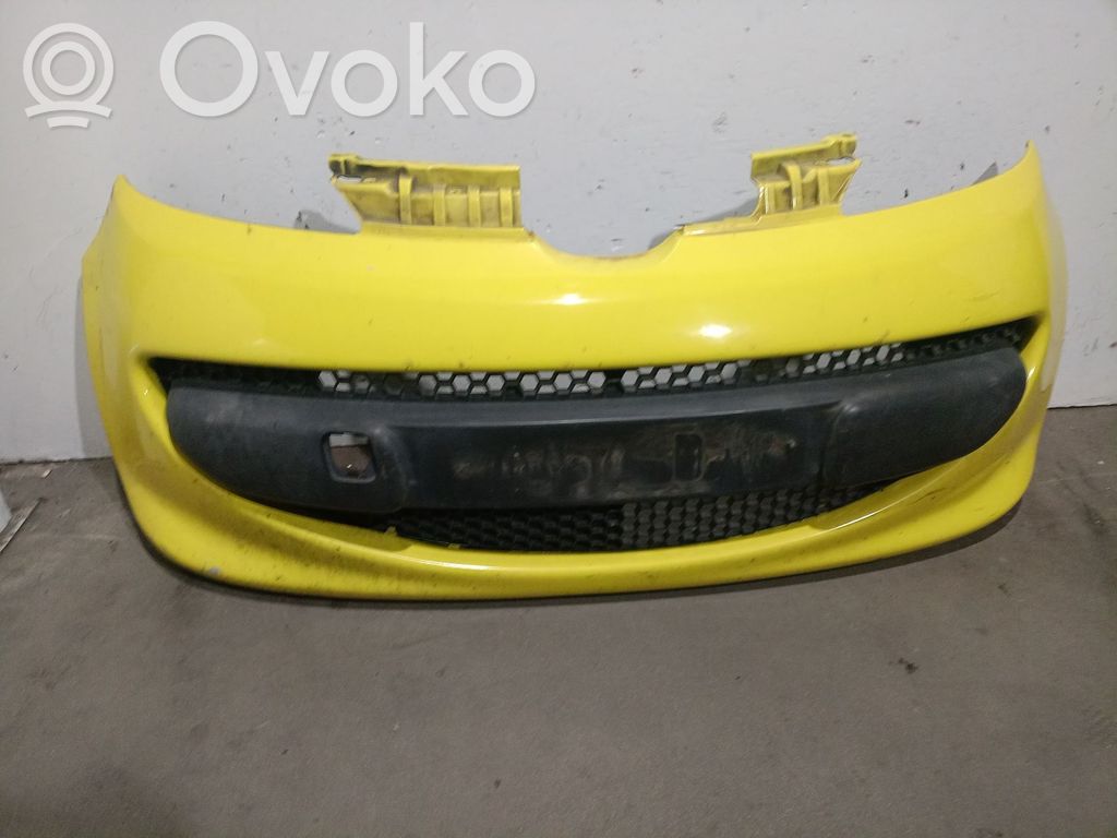 Peugeot 107 Priekšējais bamperis 