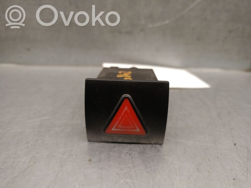 Seat Toledo II (1M) Botón interruptor de luz de peligro 