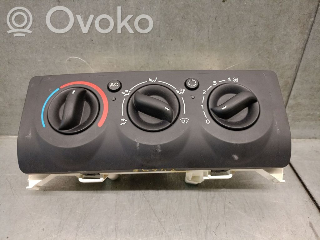 Renault Clio II Air conditioner control unit module 
