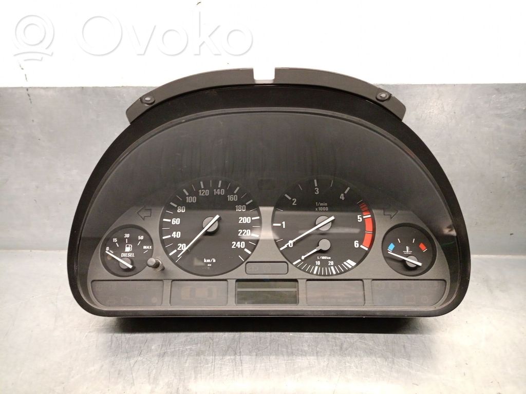 BMW 5 E39 Speedometer (instrument cluster) 