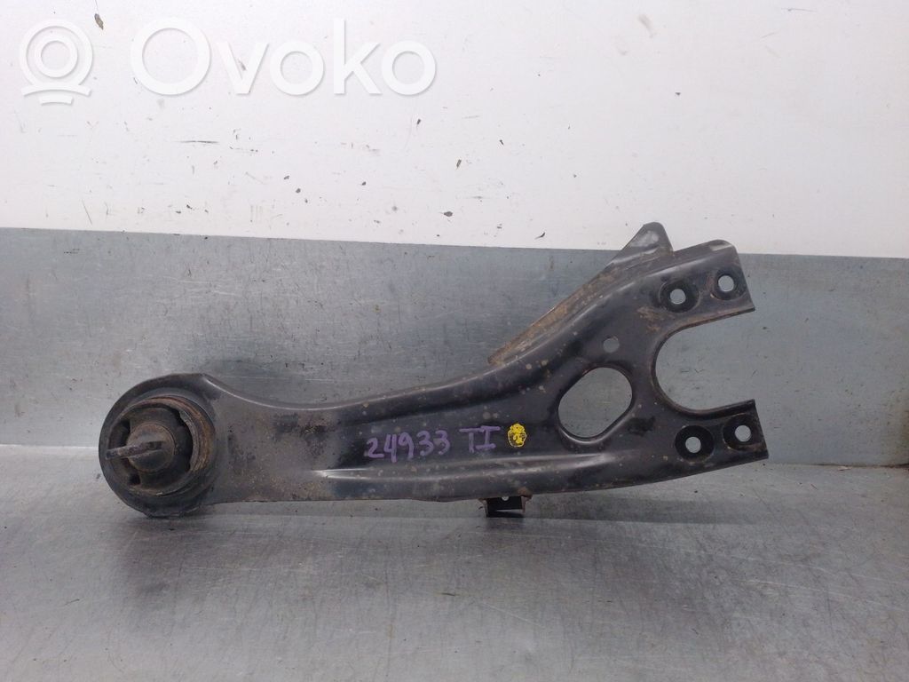 Hyundai i30 Querlenker hinten 