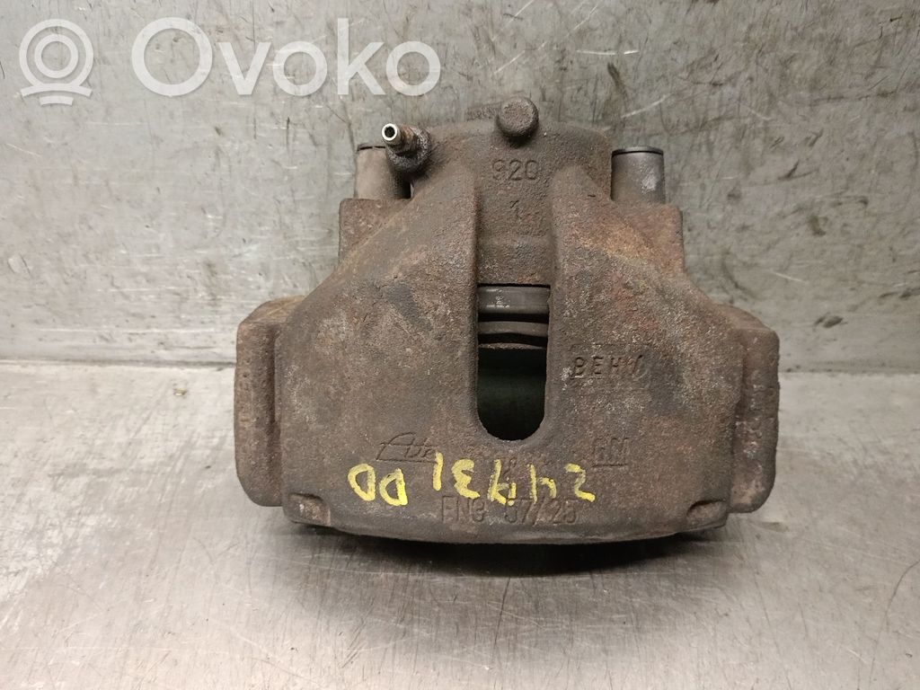 Opel Vectra B Etujarrusatula 