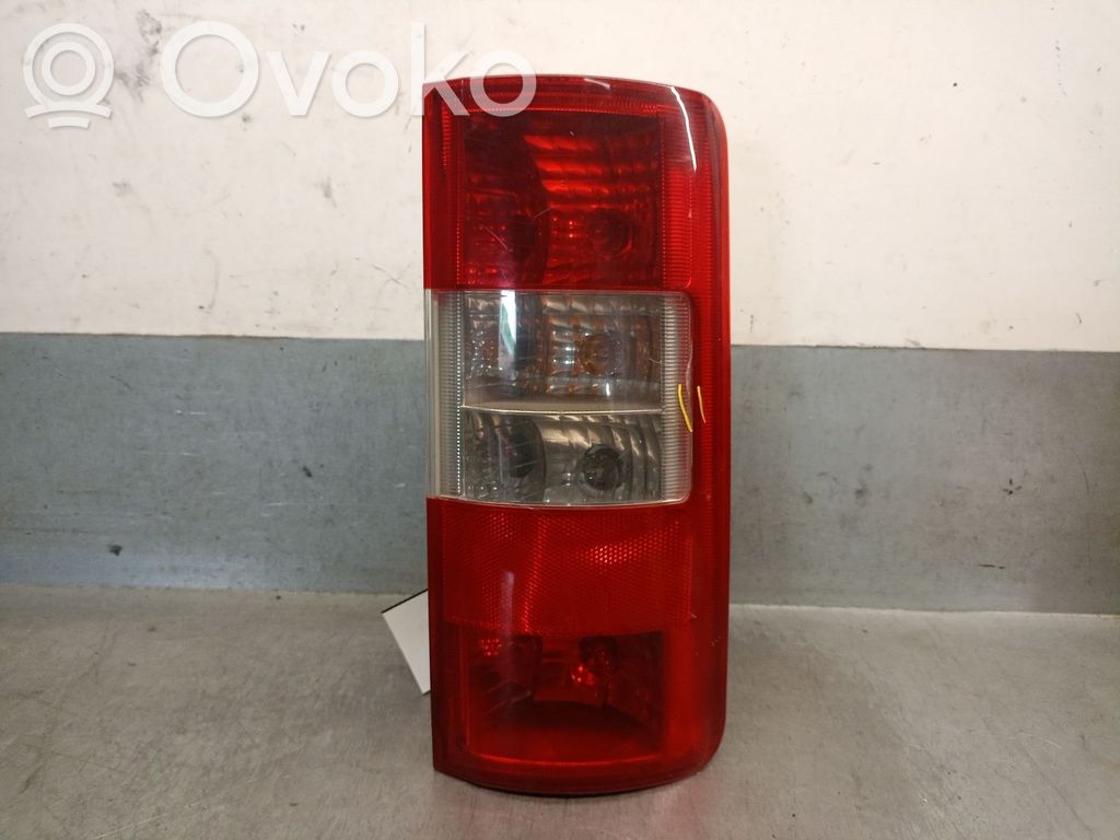 Ford Transit Lampa tylna 