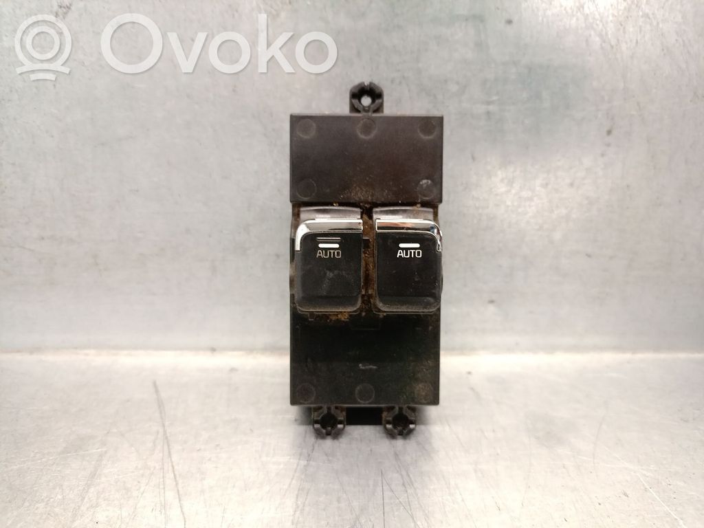 KIA Pro Cee'd II Electric window control switch 