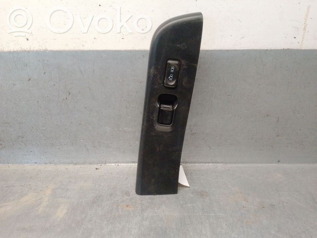 Opel Frontera B Interruptor del elevalunas eléctrico 