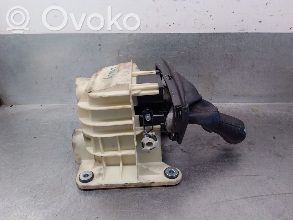 Ford Focus Gear shift rod 